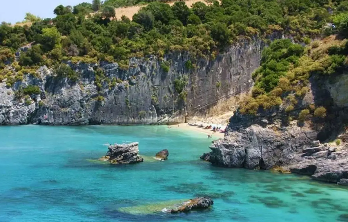 Tour di 8 ore in minivan con visita alla Spiaggia del Relitto