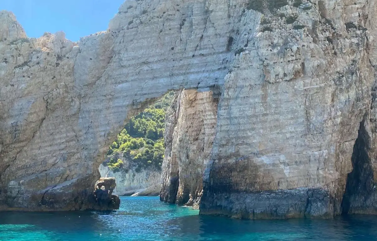 6 Hours Cruise to Navagio (Shipwreck)