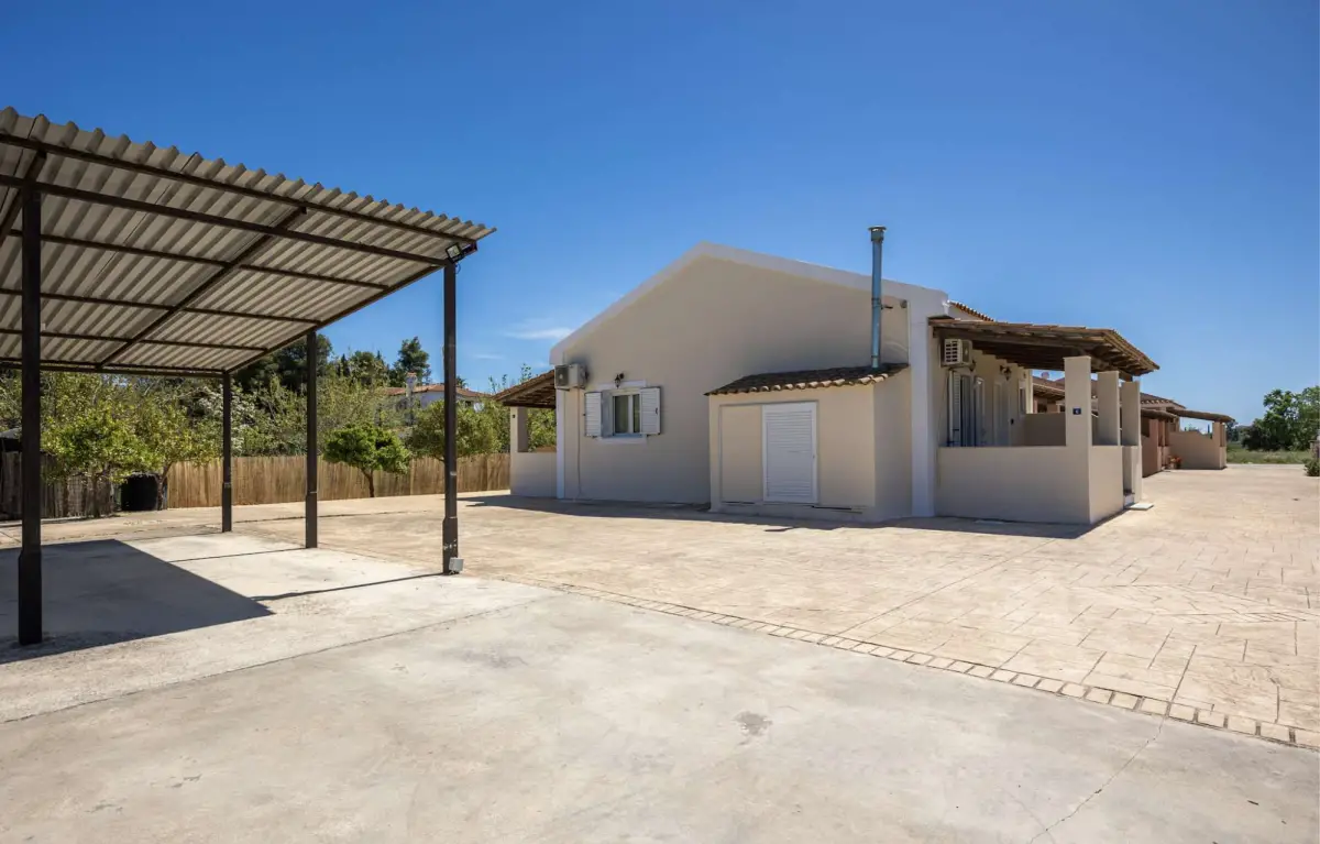 Varvarigos Village Apartments