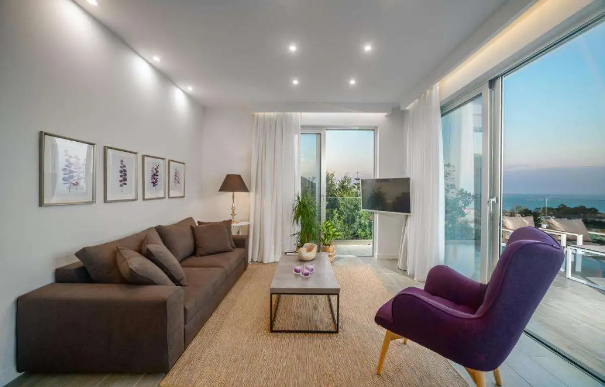 CasAlma Luxury Apartments