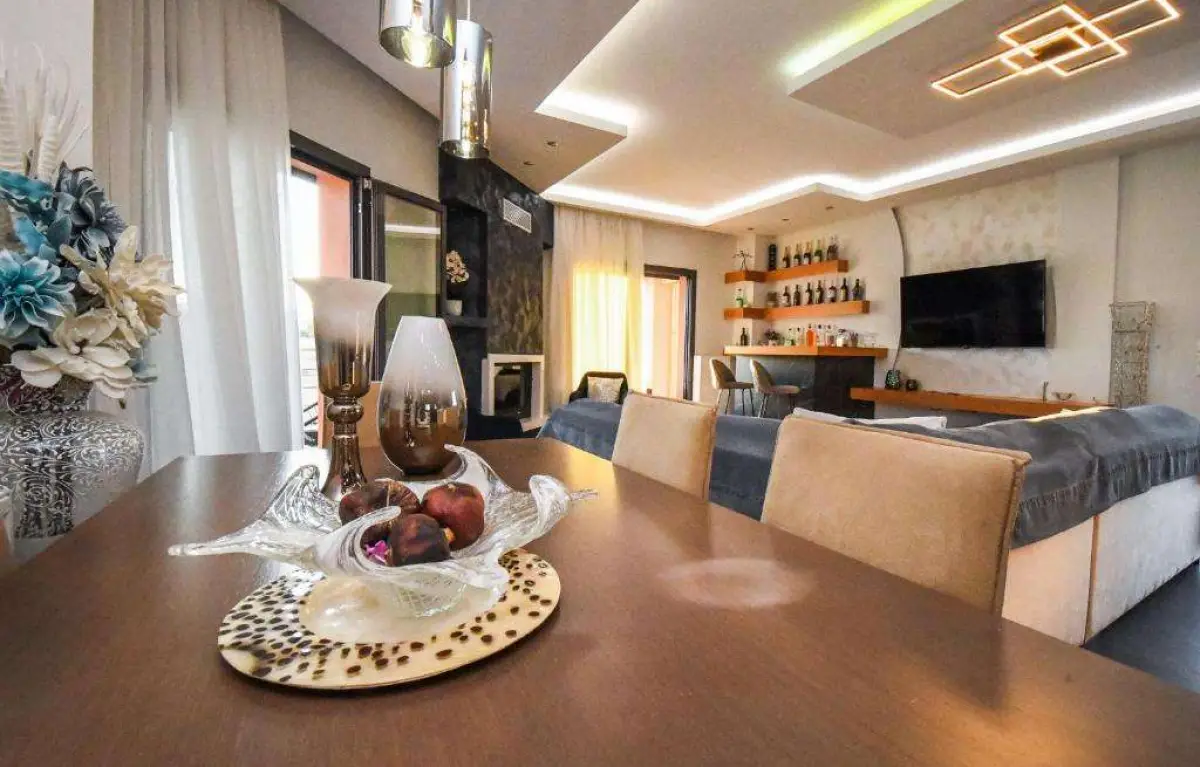 Eftychia Suite
