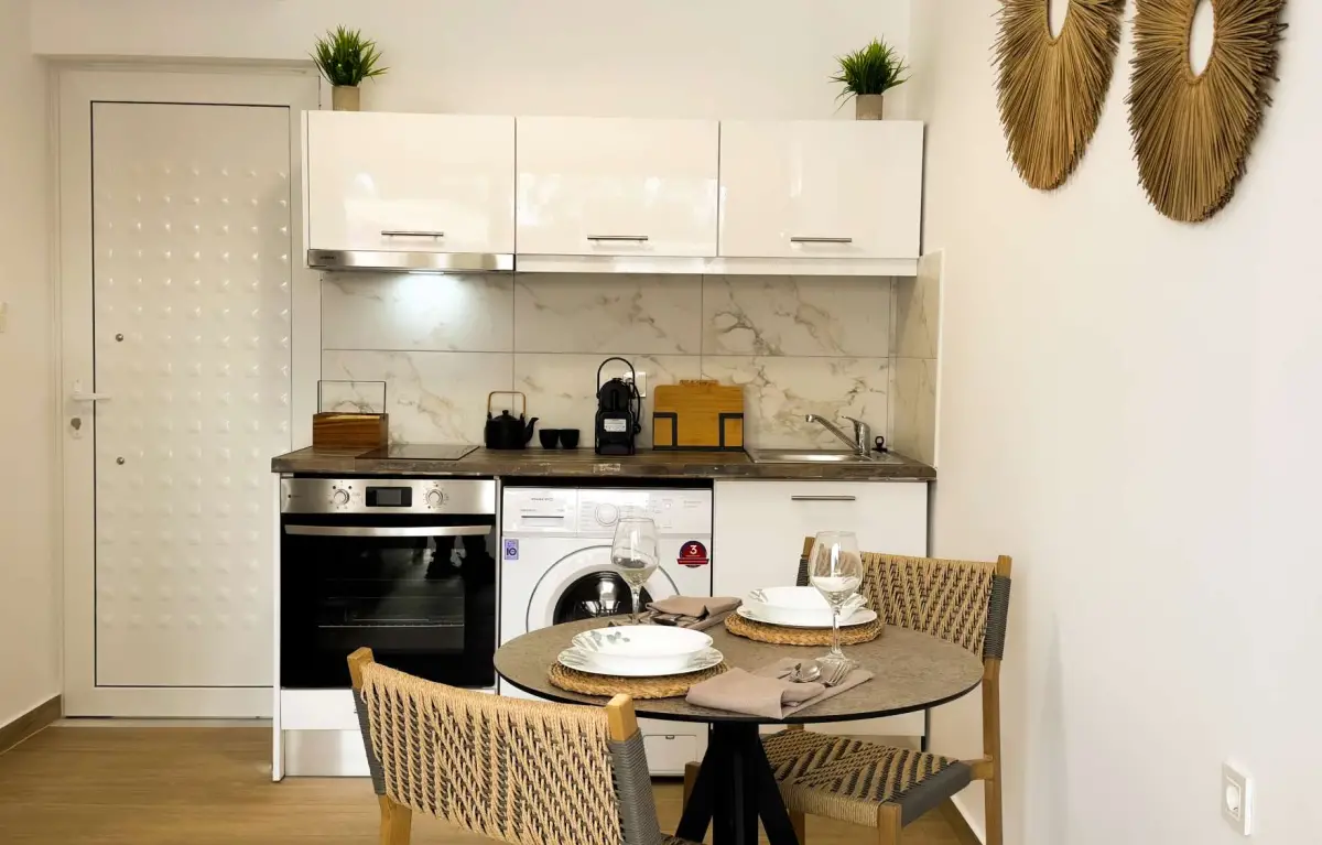 Sinati Luxury Studios