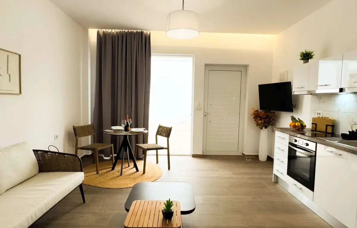 Sinati Luxury Studios