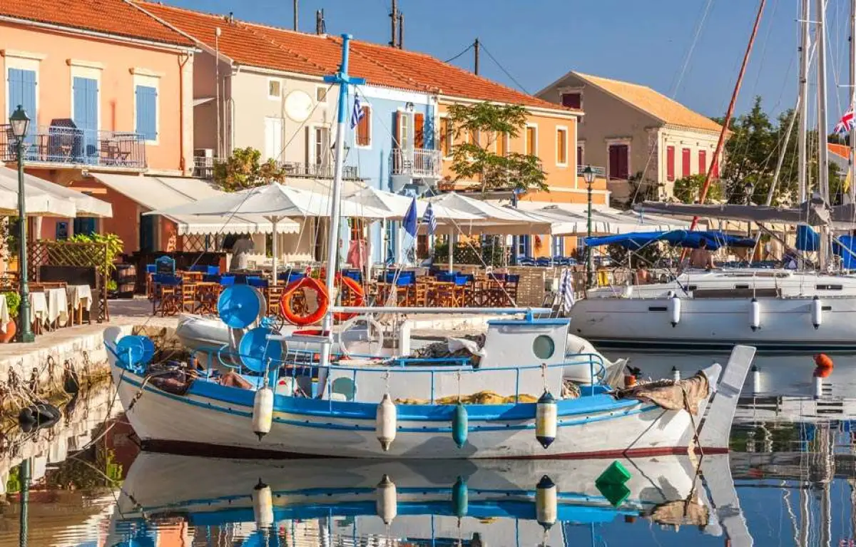 10 Hours Cruise to Kefalonia & Ithaca