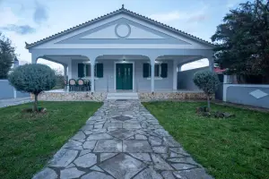 Vozaitis Family Villa