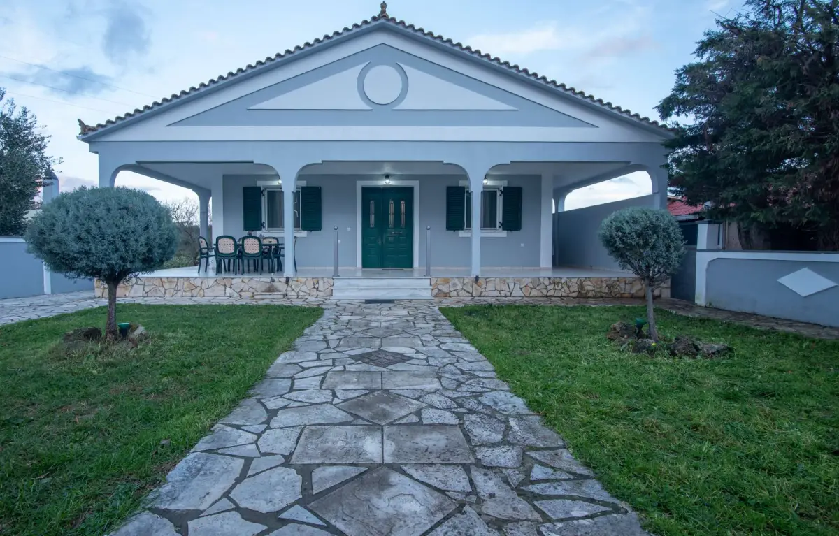 Vozaitis Family Villa