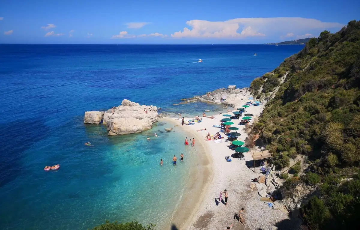 5 Hours Cruise to Shipwreck & Blue Caves