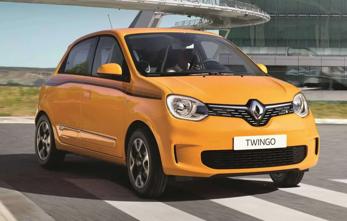 Renault Twingo 1000 cc or similar