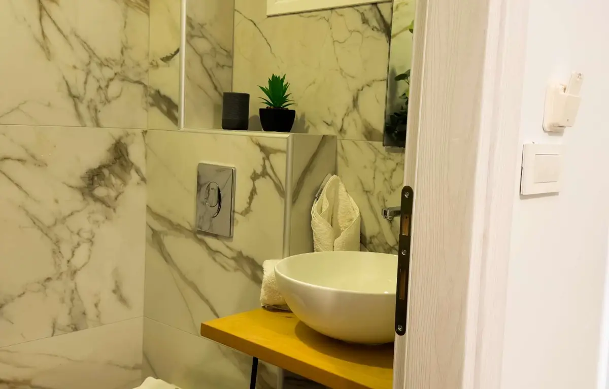 Sinati Luxury Studios