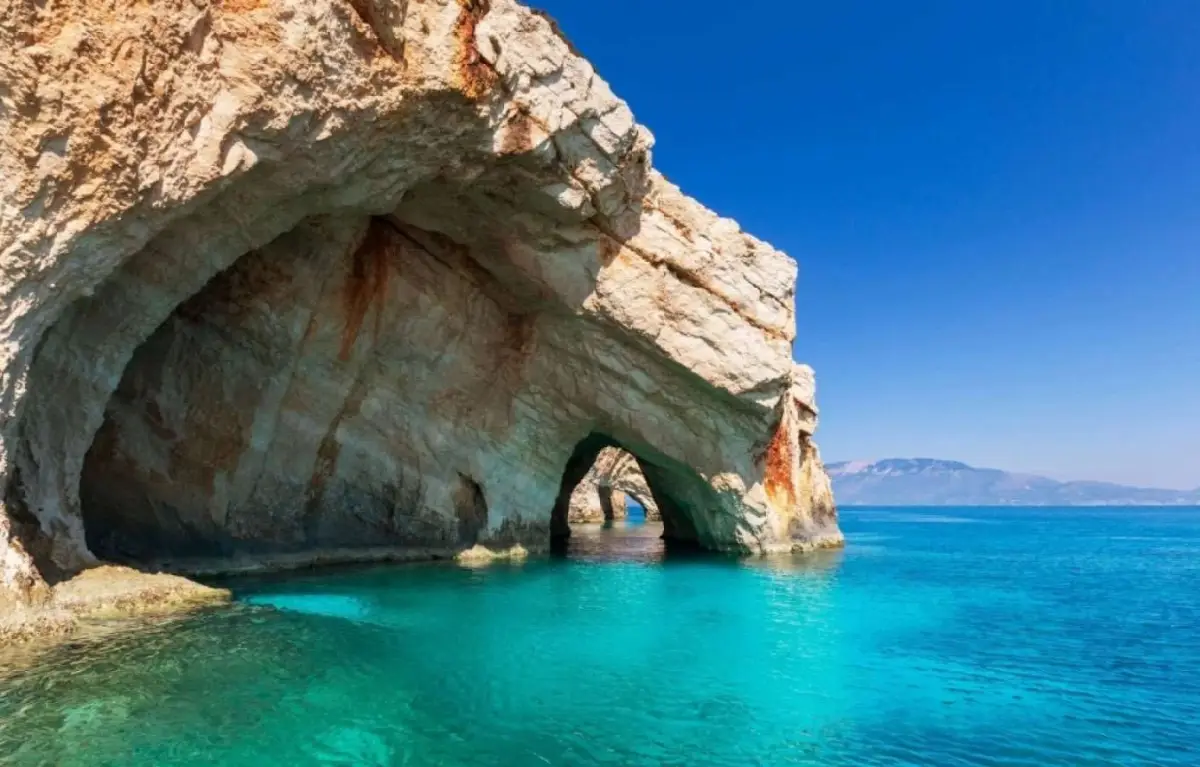 Sailing Trips In Kefallonia South Coast & Zakynthos Blue Caves