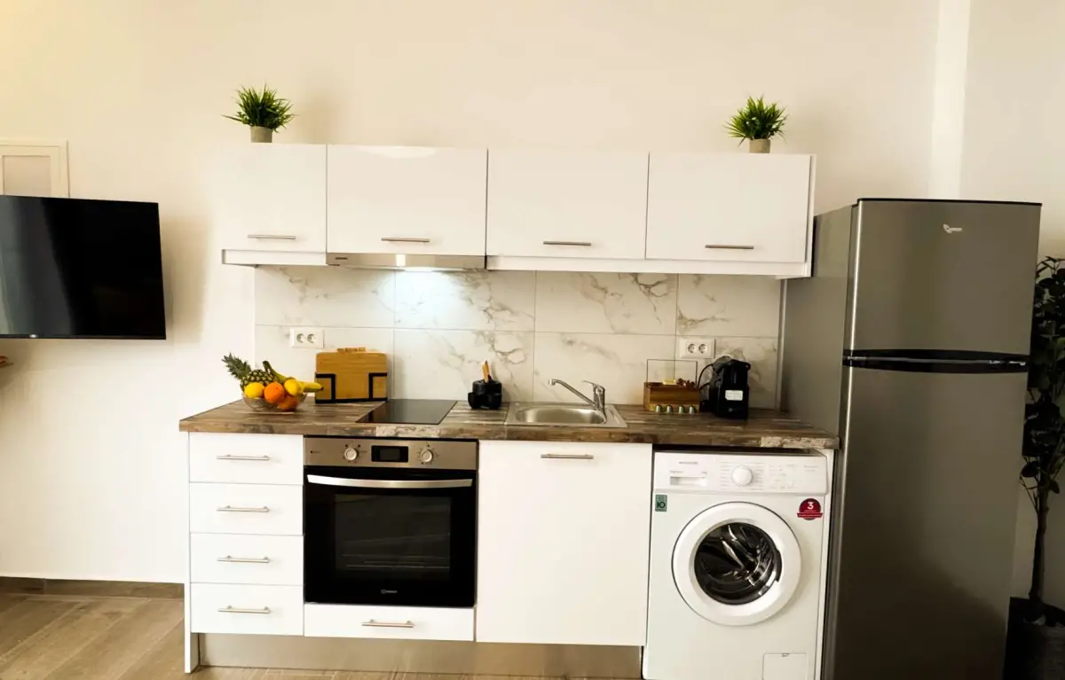 Sinati Luxury Studios