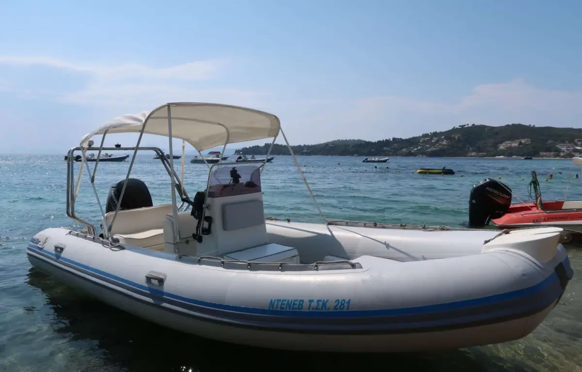DENEV Boat Rental