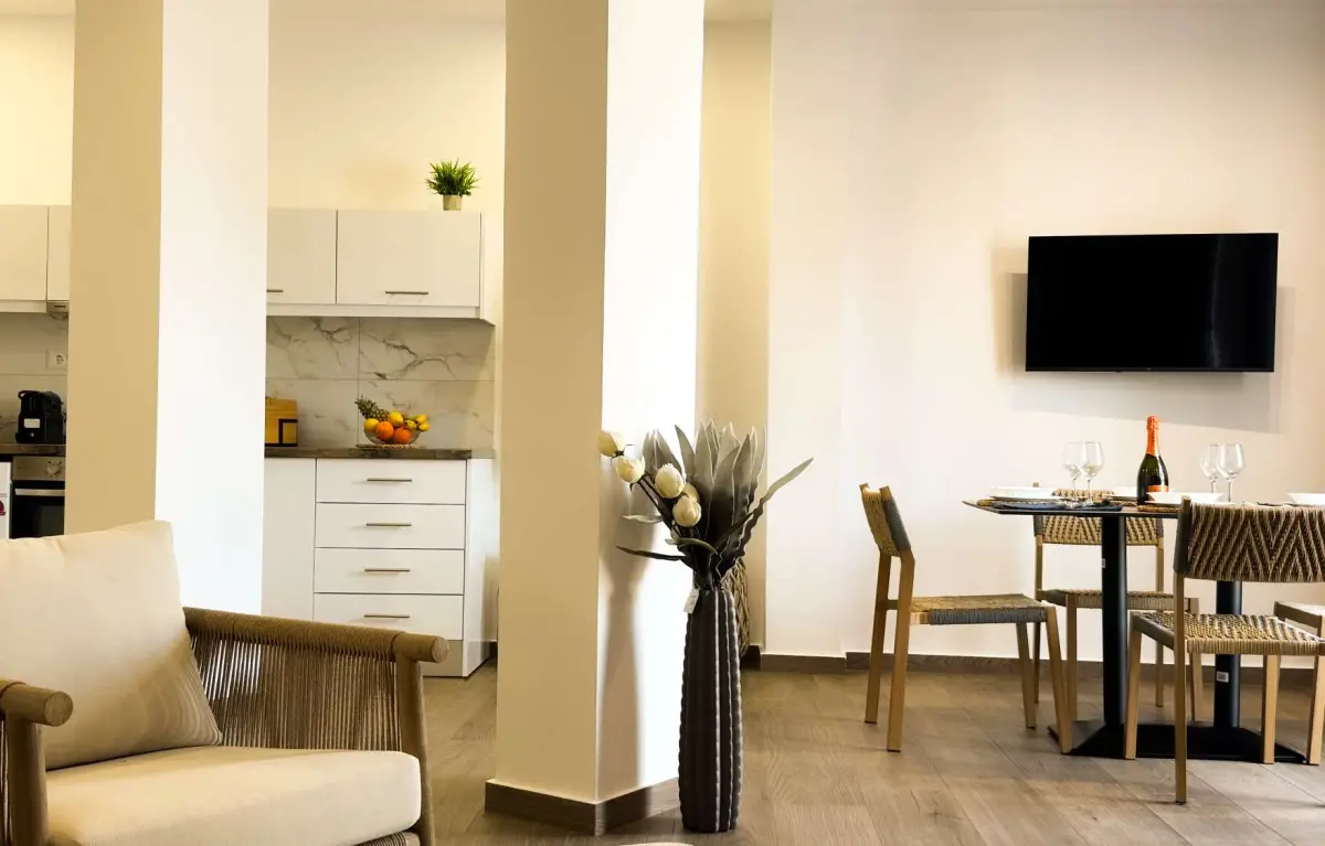 Sinati Luxury Studios