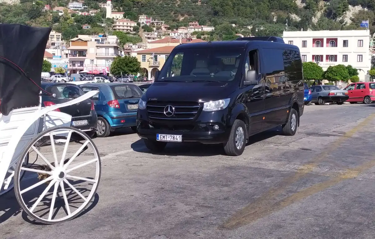 Mercedes Sprinter Van transport 