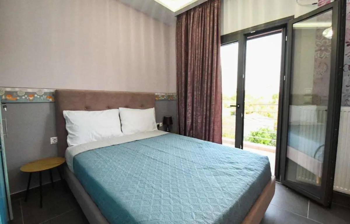 Eftychia Suite