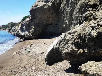 Zakynthos nudist beach (For lovers of nudism)