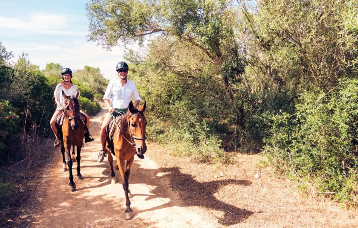 Horse Riding to the Mountain (duration 90 minutes)