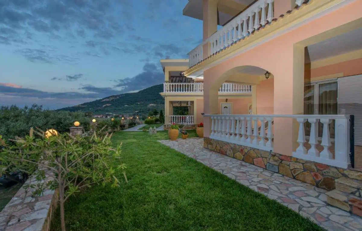 Gerovasis Apartments with Sea View