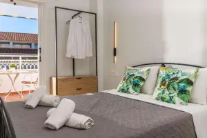 Astarte Luxurious Private Villas - Avouris Studios