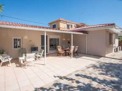 Vossos Cottage House - Vossos Cottage House