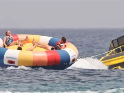 Banana WaterSports - Twister