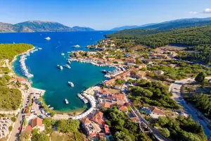 10 Hours Cruise to Kefalonia & Ithaca