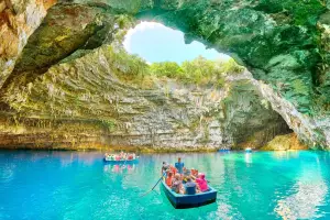 Day Cruise To Kefalonia & Ithaka