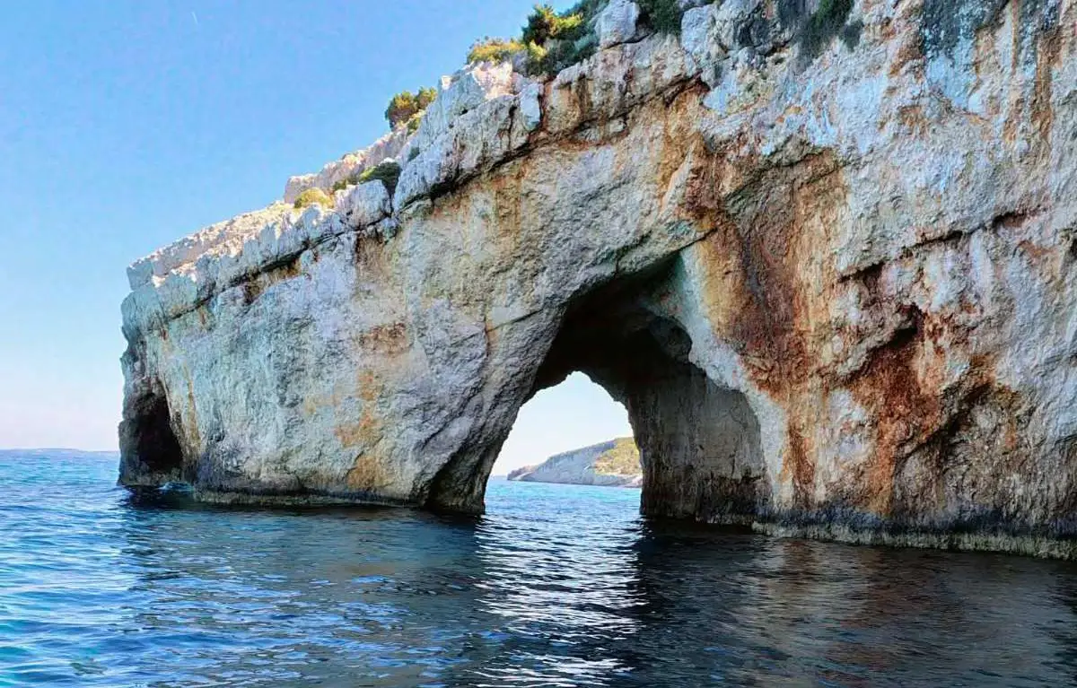 1 Hour Boat Rental