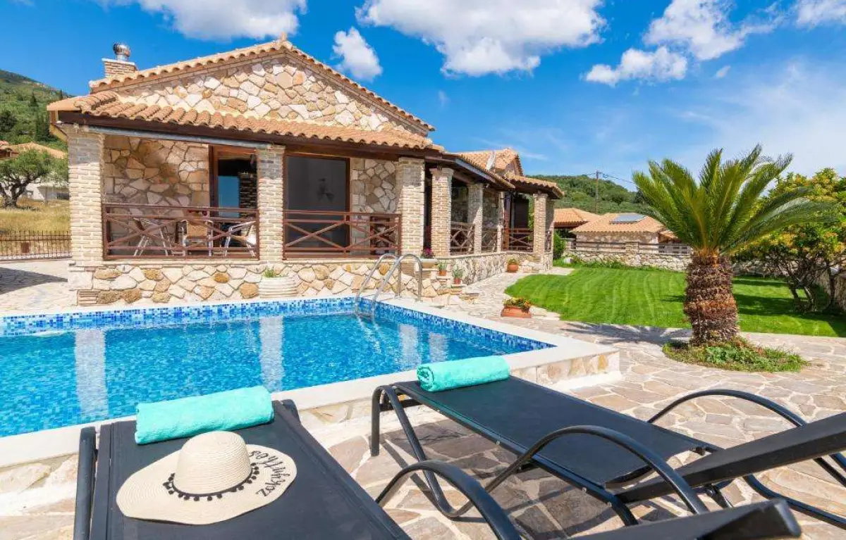 Villa La Isla with Private Pool