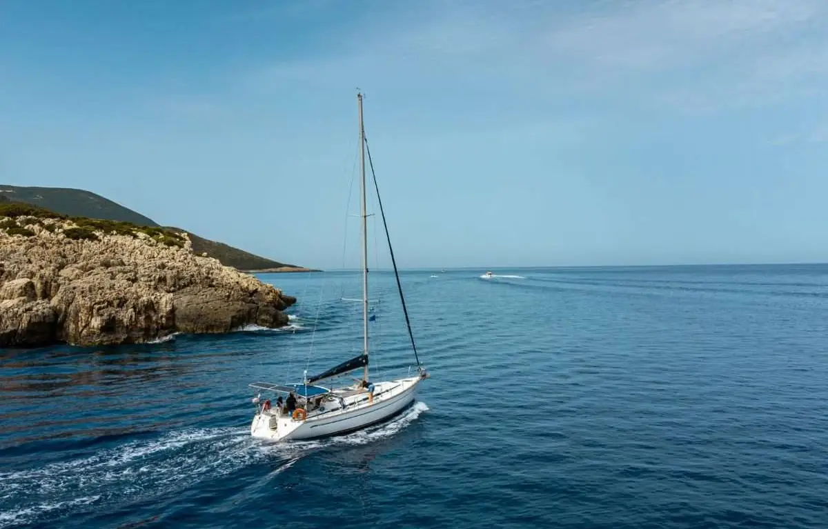 Sailing | Shipwreck Beach – Blue Caves – Stenitis