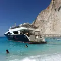4 Hours Cruise to Shipwreck and Blue Caves