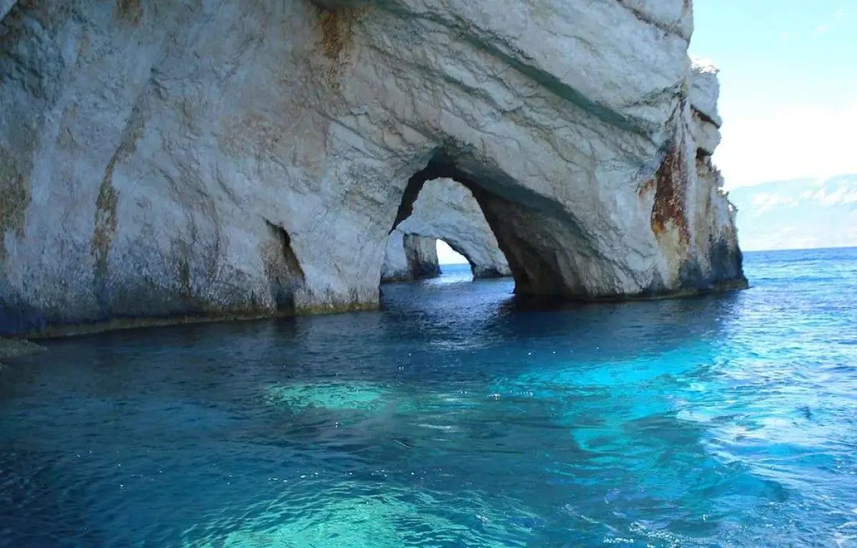 4 Hours Cruise to Navagio Beach (Shipwreck)