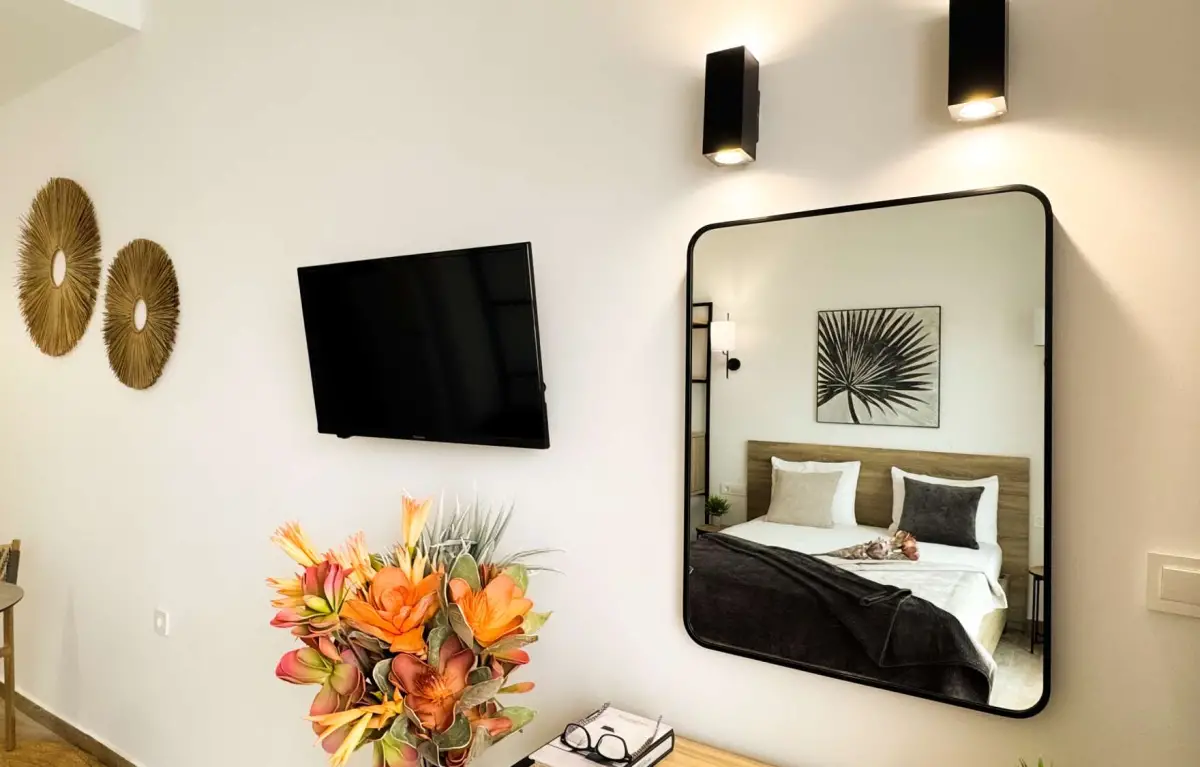 Sinati Luxury Studios