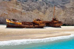 The Blue Sea - Porto Vromi Maries - 4 Hours Cruise to Shipwreck & Blue Caves