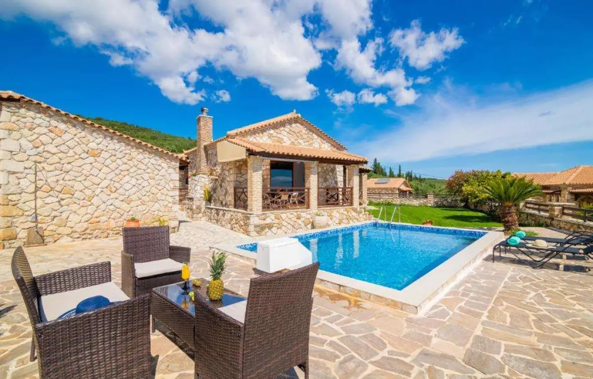 Villa La Isla with Private Pool