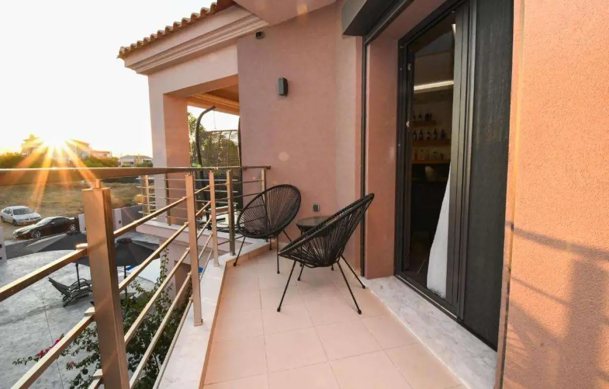 Eftychia Suite