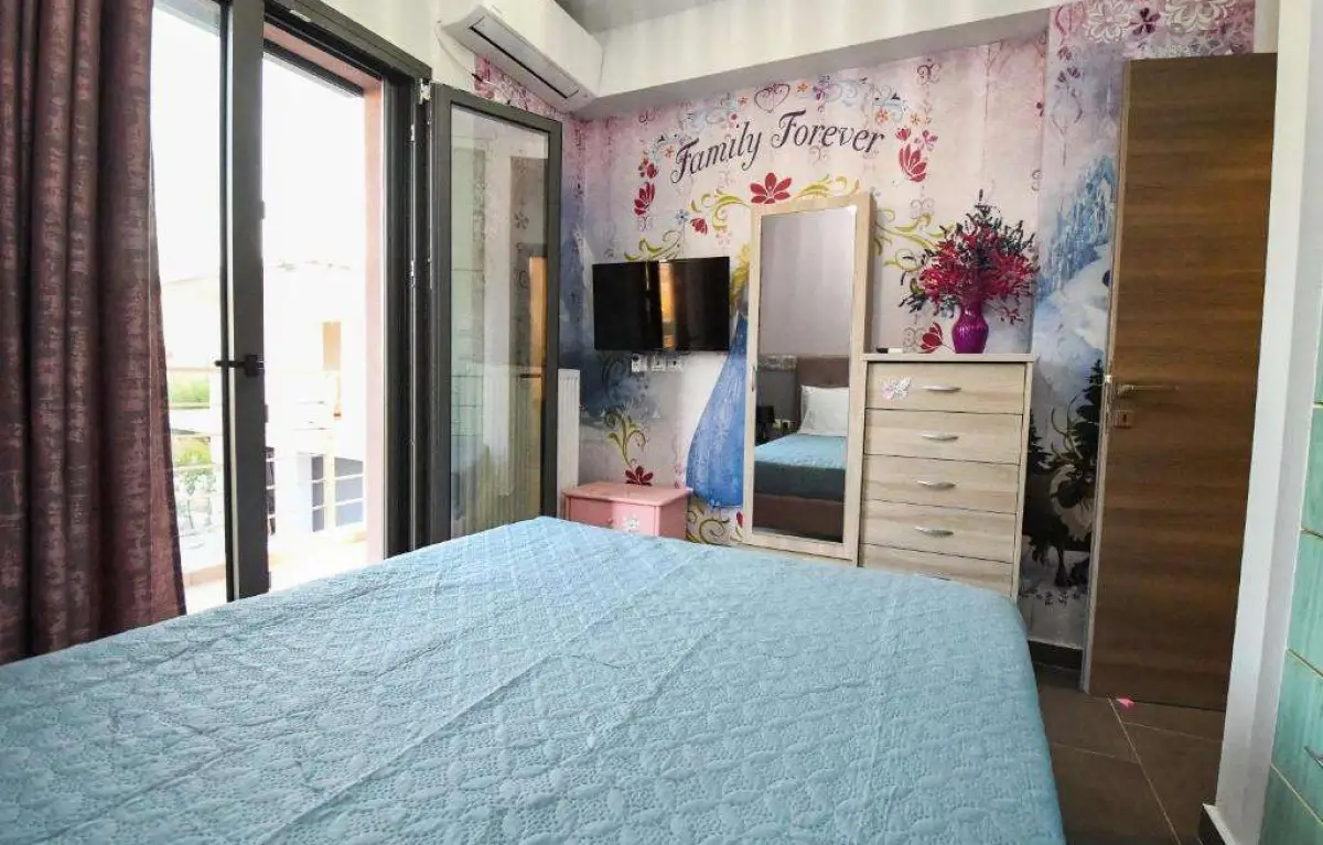 Eftychia Suite