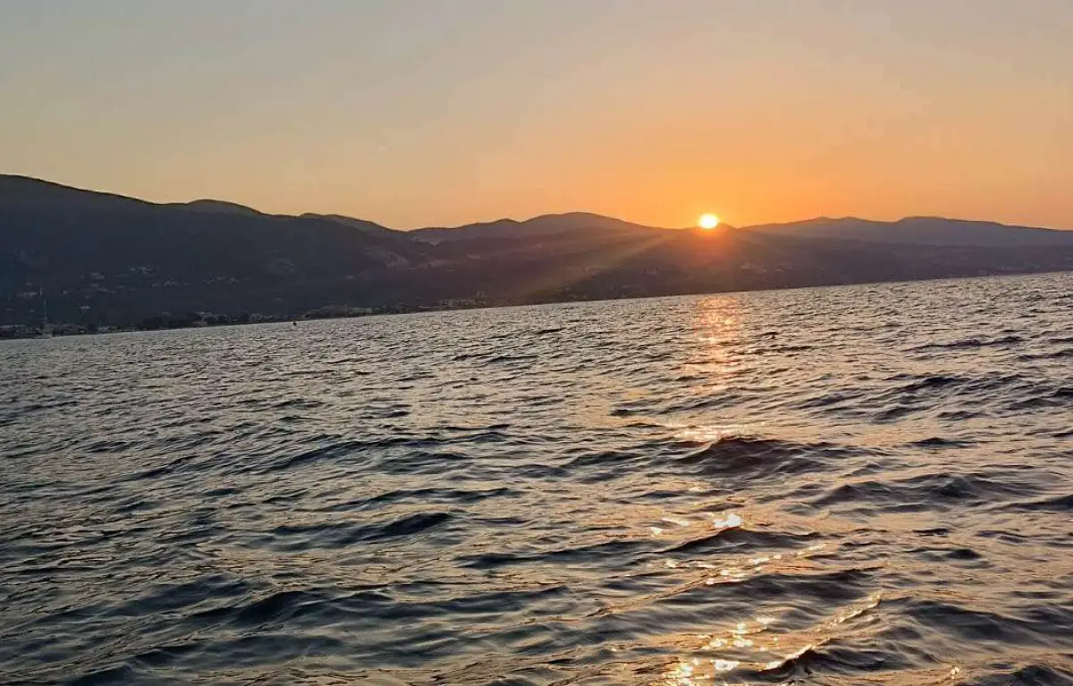 3 Hours Sunset Cruise