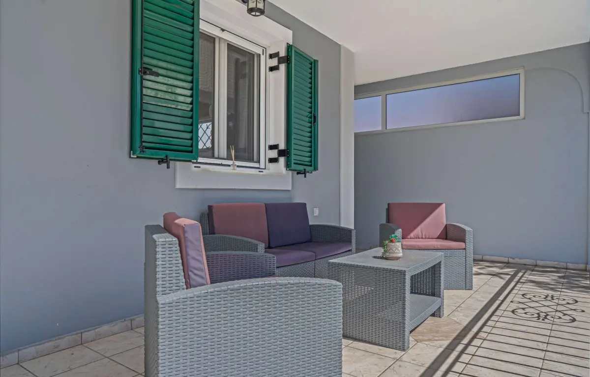 Vozaitis Family Villa