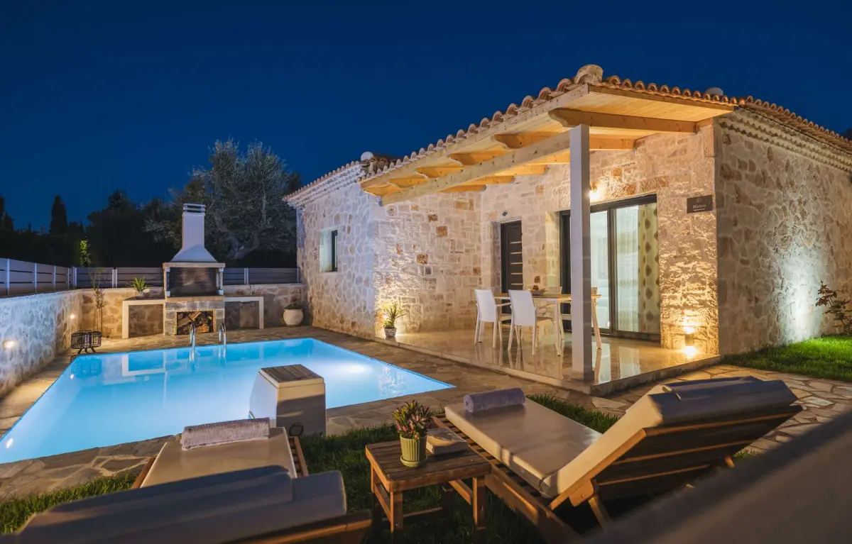 Mateo Luxury Villas