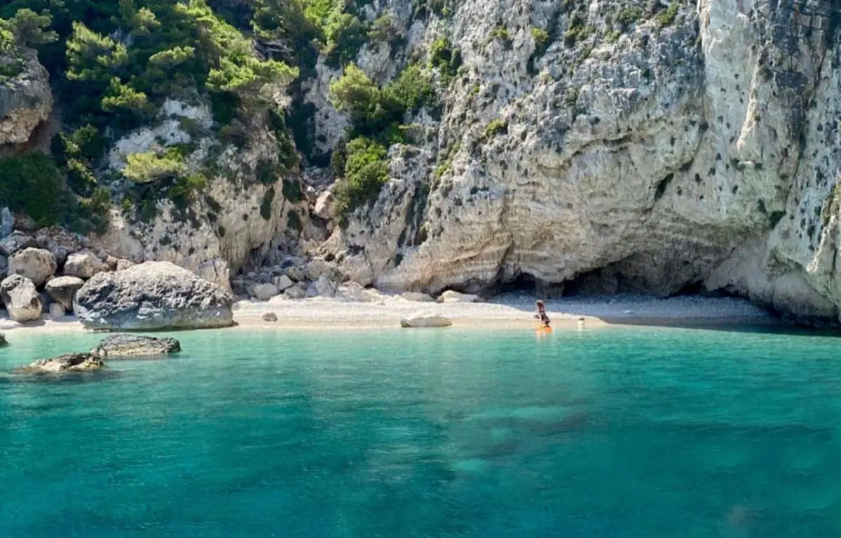 6 Hours Cruise to Navagio (Shipwreck)