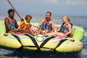 Banana WaterSports - Crazy Sofa