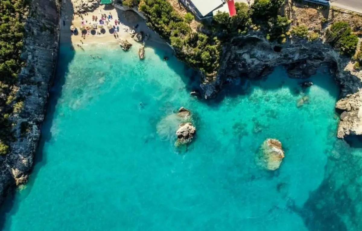 5 Hours North Zakynthos Cruise: Shipwreck, Blue Caves, Makris Gialos, Xigia and Lithari