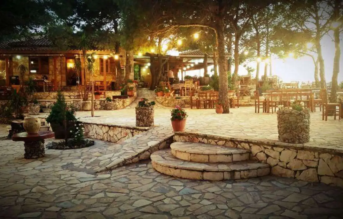 Taverna Michalis