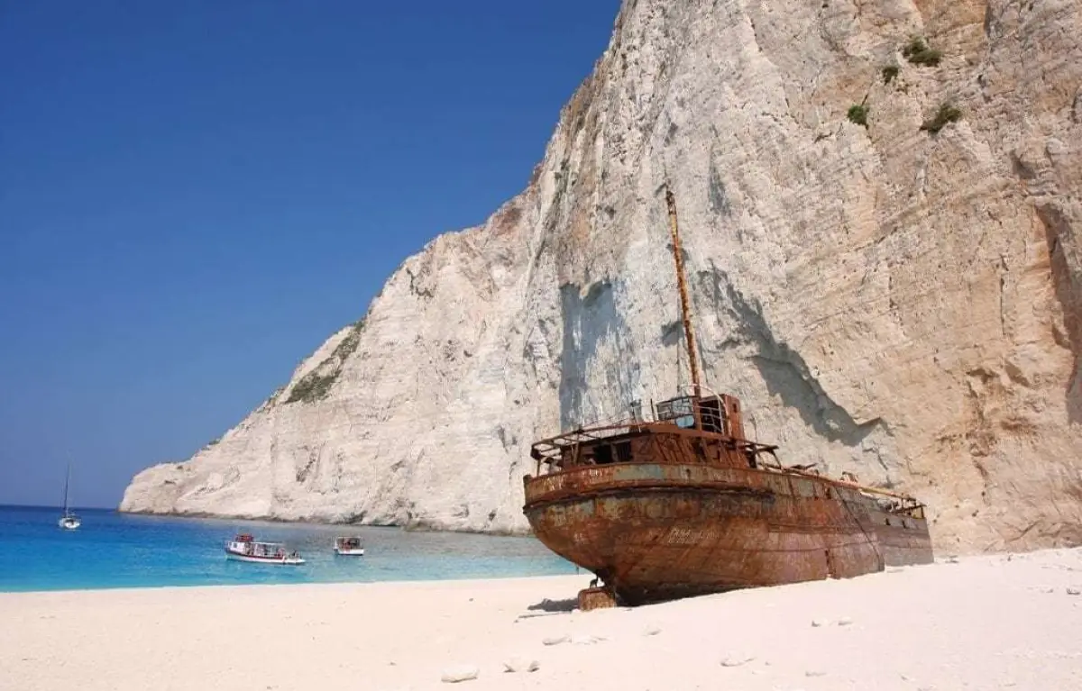 Private excursion to Shipwreck & Blue Caves (Duration 4 Hours)