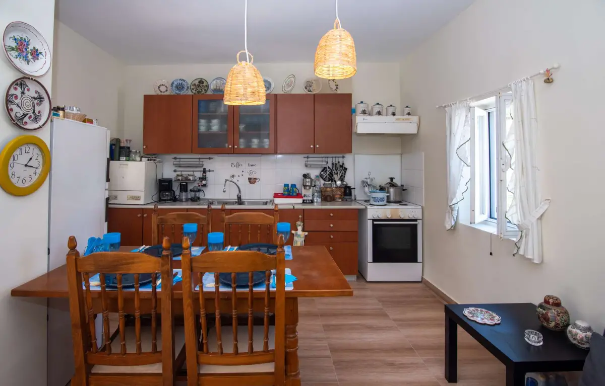 Vossos Cottage House