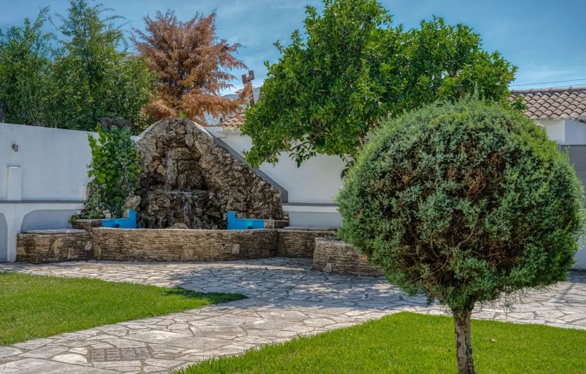 Vozaitis Family Villa