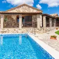 Villa La Isla with Private Pool