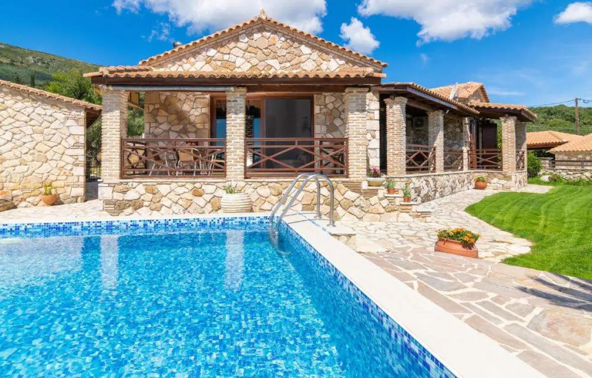 Villa La Isla with Private Pool