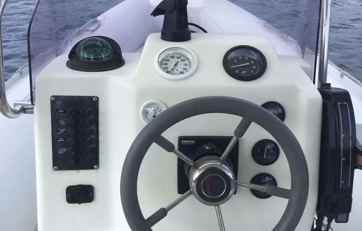 DENEV Boat Rental